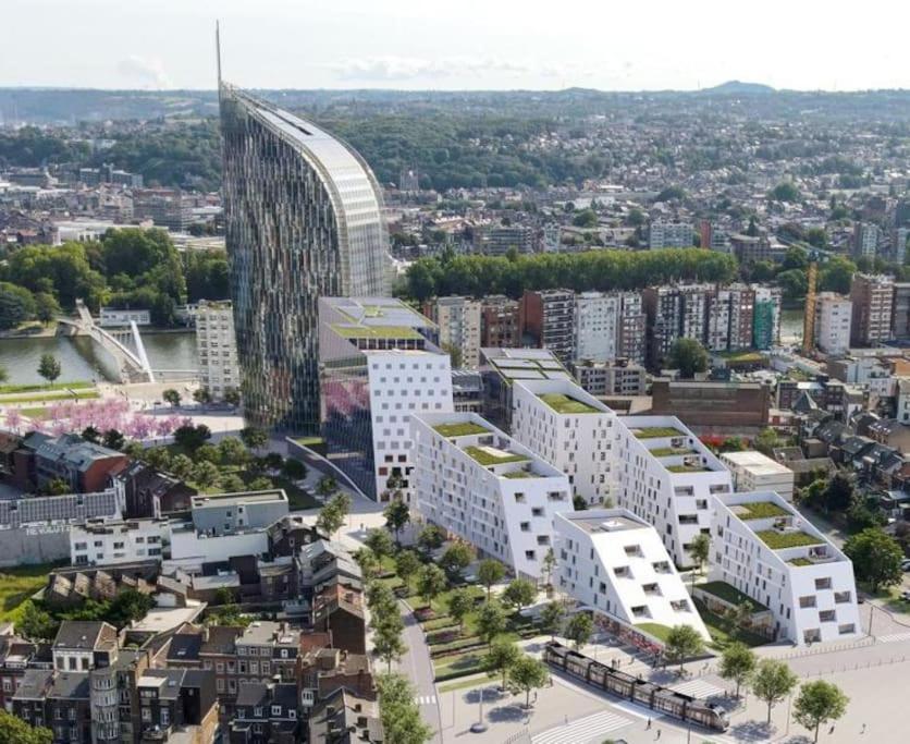 Paradis Express Neuf Face Aux Guillemins Liège Eksteriør bilde